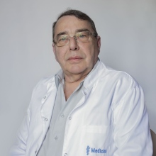 Powiększ obraz: Marek Trybus, chirurg plastyczny Kraków