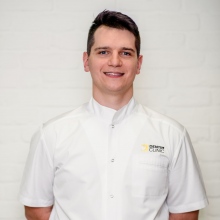 Powiększ obraz: Sebastian Pawelec, stomatolog Katowice