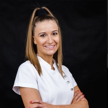 Powiększ obraz: Aleksandra Kadłubowska, lekarz wykonujący zabiegi medycyny estetycznej Warszawa