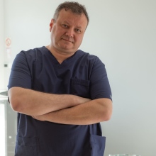 Powiększ obraz: Adam Spoz, ortopeda Szczecin