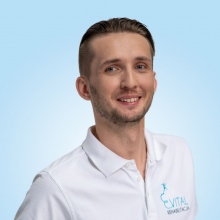 Powiększ obraz: Piotr Cenecki, fizjoterapeuta Warszawa