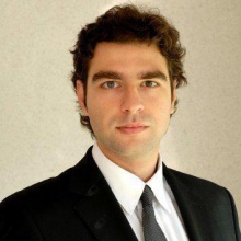 Powiększ obraz: Krzysztof Tomczak, weterynarz Wesoła k. Warszawy