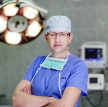 Powiększ obraz: Mariusz Wysocki, chirurg plastyczny Wrocław