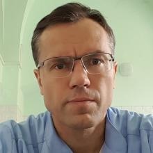 Powiększ obraz: Grzegorz Myszczyszyn, ginekolog Wrocław