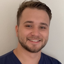 Powiększ obraz: Bartosz Jankowski, stomatolog Warszawa