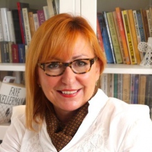 Powiększ obraz: Ewa Anna Nowakowski (Kucz), ginekolog Poznań