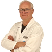 Powiększ obraz: Maciej Michalik, chirurg Wejherowo