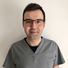 Powiększ obraz: Wojciech Piróg, weterynarz Kraków