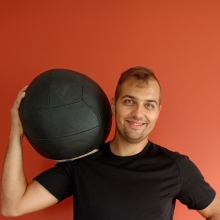 Powiększ obraz: Damian Boś, fizjoterapeuta Żary