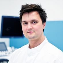 Powiększ obraz: Kamil Zalewski, ginekolog onkologiczny Warszawa