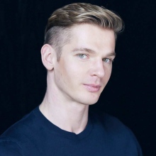 Powiększ obraz: Daniel Nolberczak, lekarz wykonujący zabiegi medycyny estetycznej Łódź