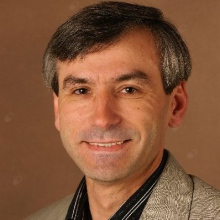 Powiększ obraz: Jarosław Markowicz, chirurg plastyczny Bydgoszcz