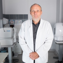 Powiększ obraz: Marek Rzendkowski, okulista Gliwice