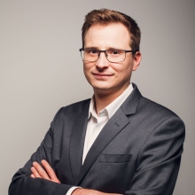 Powiększ obraz: Łukasz Dyśko, chirurg Olsztyn