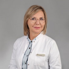 Powiększ obraz: Ewa Pyrtek, anestezjolog Tychy