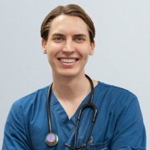 Powiększ obraz: Aliaksandr Herashchankau, weterynarz Warszawa