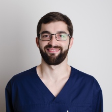 Powiększ obraz: Piotr Suhs, ortodonta Wrocław