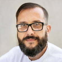 Powiększ obraz: Jan Kłusak, psycholog Kraków