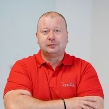 Powiększ obraz: Piotr Lewicki, fizjoterapeuta Trzebnica