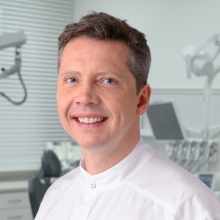 Powiększ obraz: Rafał Karski, stomatolog Darłowo