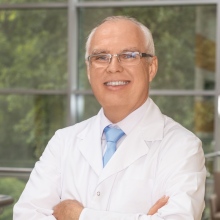 Powiększ obraz: Artur Szymański, neurolog Wrocław