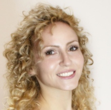 Powiększ obraz: Adriana Jaroszewska-Wójcicka, stomatolog Wrocław