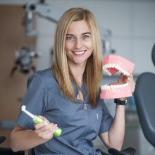 Powiększ obraz: Monika Michalak, higienistka/higienista stomatologiczny Toruń