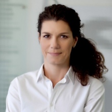 Powiększ obraz: Joanna Kurmanow, chirurg plastyczny Luboń