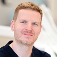 Powiększ obraz: Paweł Furyk, stomatolog Gdańsk