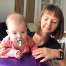 Powiększ obraz: Ewelina Gurbin, fizjoterapeuta Zalasewo