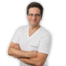 Powiększ obraz: Maciej Walczak, ortopeda Dobra Szczecińska