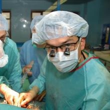 Powiększ obraz: Adam Kowalówka, kardiochirurg Dąbrowa Górnicza