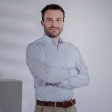 Powiększ obraz: Jan Fortuniak, neurochirurg Łódź