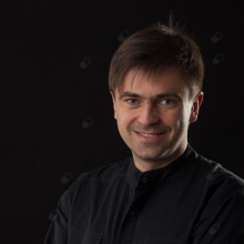 Powiększ obraz: Piotr Mendel, stomatolog Kraków