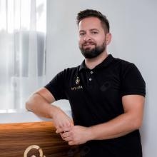 Powiększ obraz: Tomasz Jeżowski, fizjoterapeuta Białystok