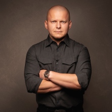 Powiększ obraz: Krzysztof Komisarek, fizjoterapeuta Zduńska Wola