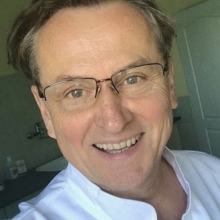 Powiększ obraz: Wiesław Ciebiera, ginekolog Warszawa