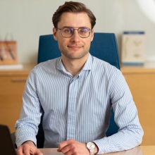 Powiększ obraz: Filip Rękoś, psychiatra Poznań