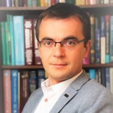 Powiększ obraz: Artur Oberc, ortopeda dziecięcy Kraków