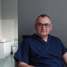 Powiększ obraz: Mirosław Łyszczarz, chirurg Pawłowice