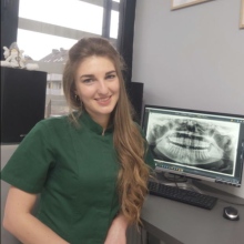 Powiększ obraz: Halyna Vilchynska, stomatolog Wrocław