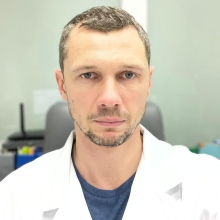 Powiększ obraz: Piotr Ostrowski, ginekolog Wrocław