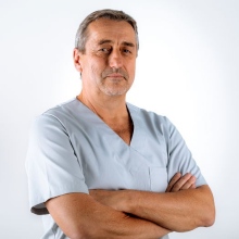 Powiększ obraz: Jacek Piątkowski, chirurg Toruń