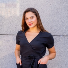 Powiększ obraz: Joanna Krowicka, lekarz wykonujący zabiegi medycyny estetycznej Chwaszczyno