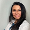 Zuzanna Rahali, lekarz wykonujący zabiegi medycyny estetycznej Warszawa