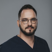 Powiększ obraz: Oleg Nowak, flebolog Warszawa