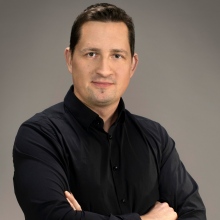 Powiększ obraz: Dawid Stanisławski, stomatolog Warszawa