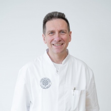 Powiększ obraz: Wojciech Kucharski, kardiolog Wrocław