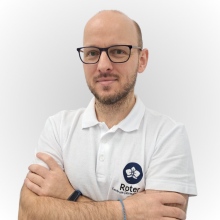 Powiększ obraz: Tomasz Iwanowski, dermatolog Gdynia