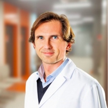 Powiększ obraz: Bartłomiej Jakóbczyk, urolog Łódź